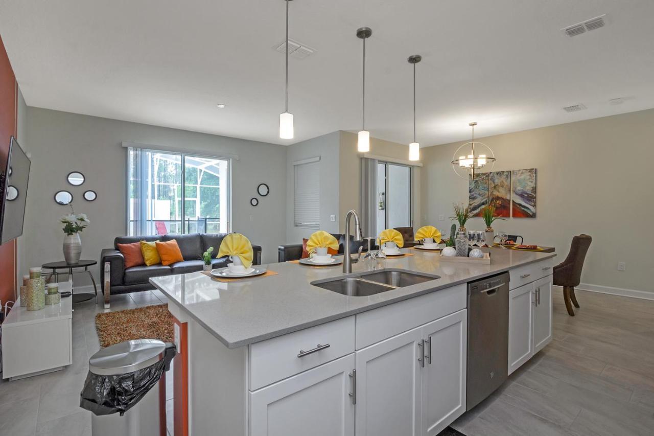 Family Home Located In A Luxurious Resort Kissimmee Exteriör bild