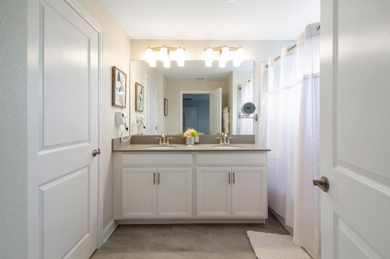 Family Home Located In A Luxurious Resort Kissimmee Exteriör bild