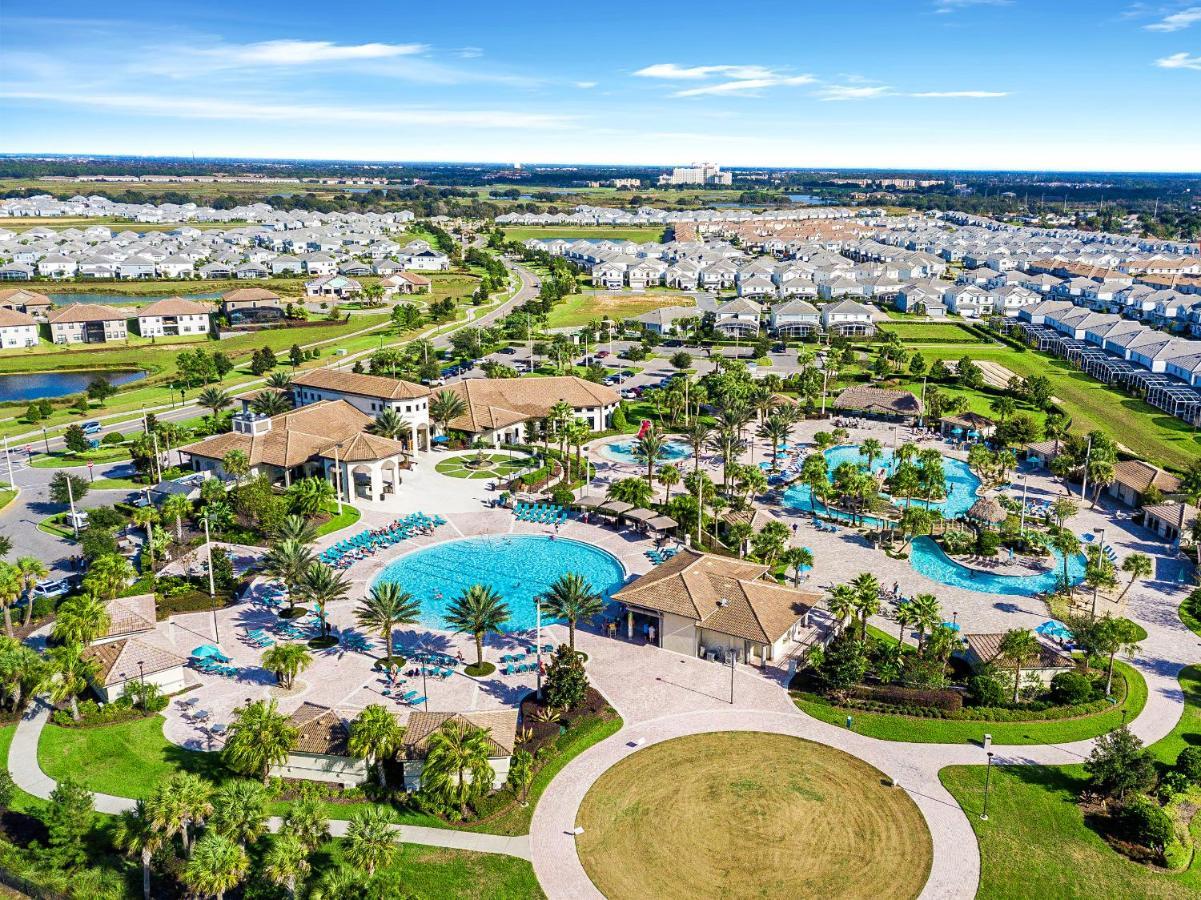 Family Home Located In A Luxurious Resort Kissimmee Exteriör bild
